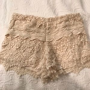 Frilly ruffle shorts